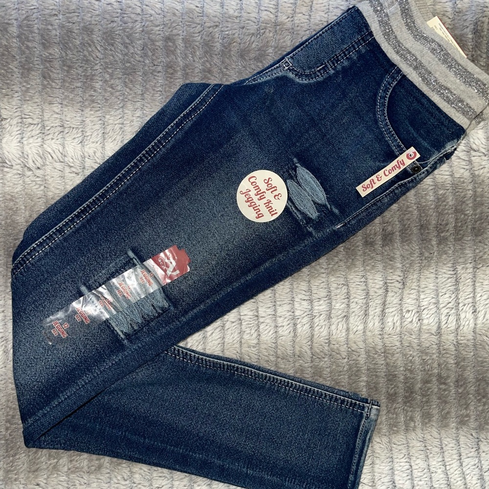 Girls size 12 Arizona Jeggings